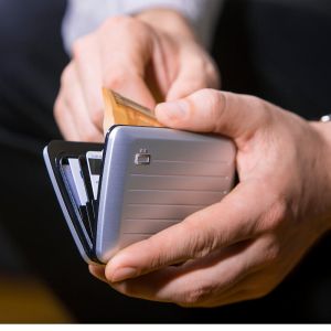Ögon Designs Smart Case Kreditkartenetui Aluminium V2 
